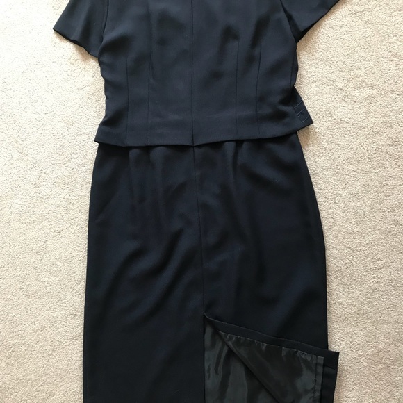 Vintage classical style, navy blue, gorgeous dress - Picture 2 of 3